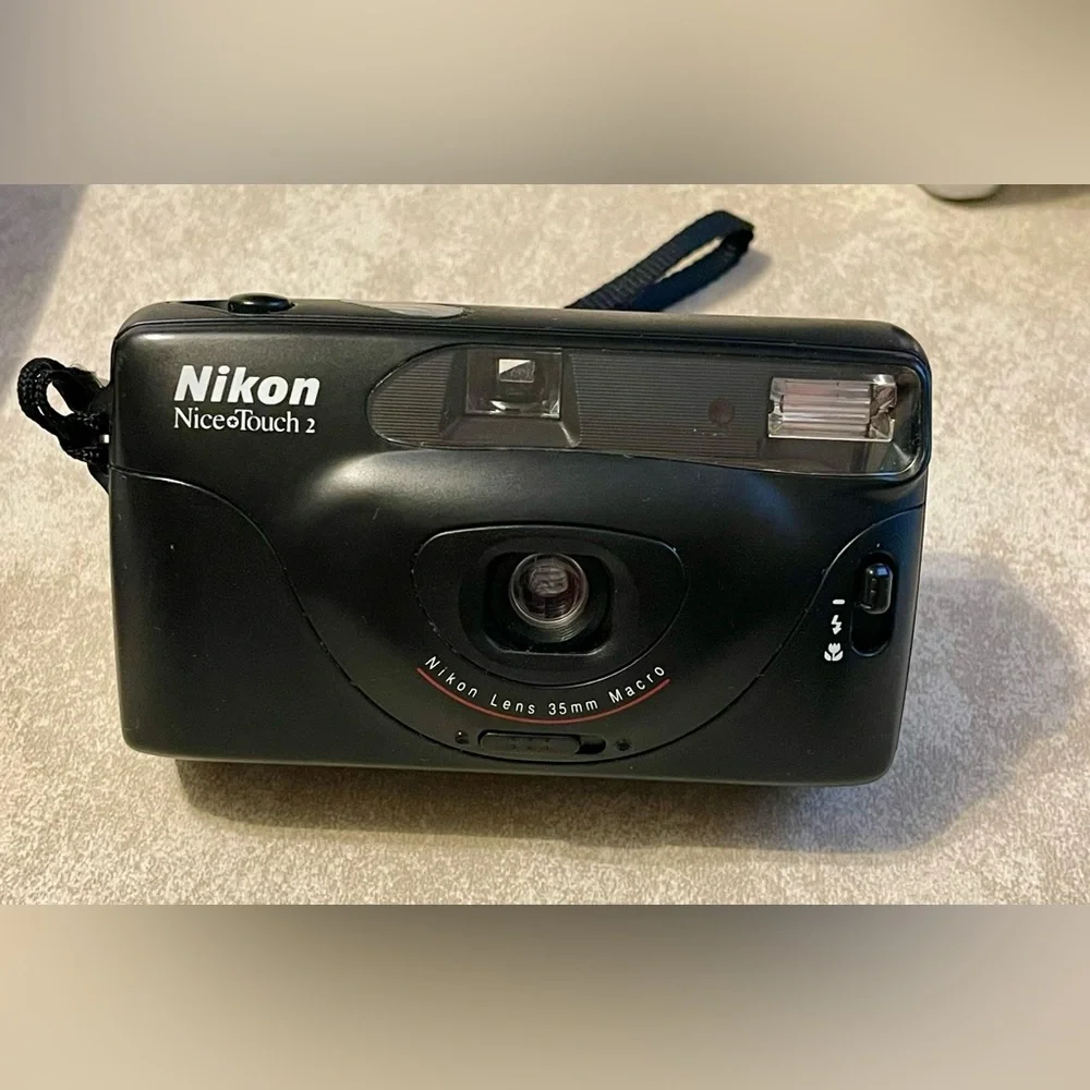 Nikon NiceTouch 2 Black 35mm Film Camera